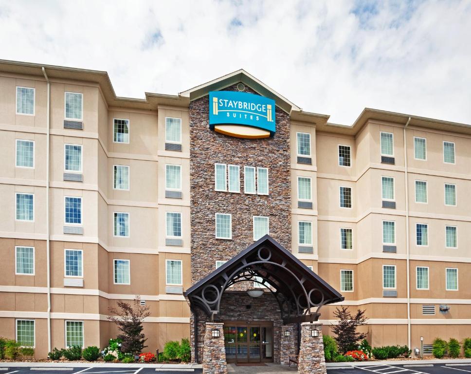 Staybridge Suites-Knoxville Oak Ridge an IHG Hotel Main image 1